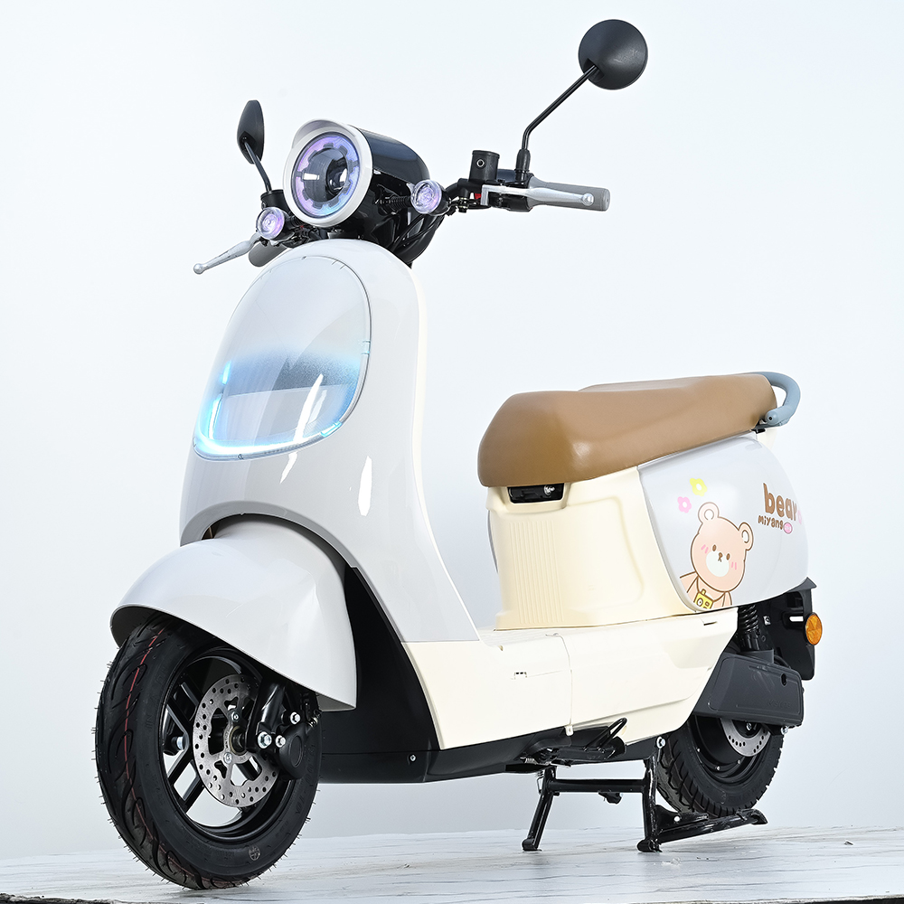 Q7 High Speed Electric Scooter | 48V/60V/72V Long Range E-Moped with Bluetooth & Dual Disc Brakes