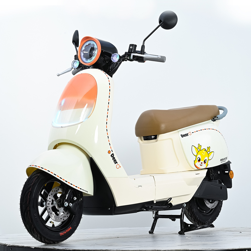 Q7 High Speed Electric Scooter | 48V/60V/72V Long Range E-Moped with Bluetooth & Dual Disc Brakes
