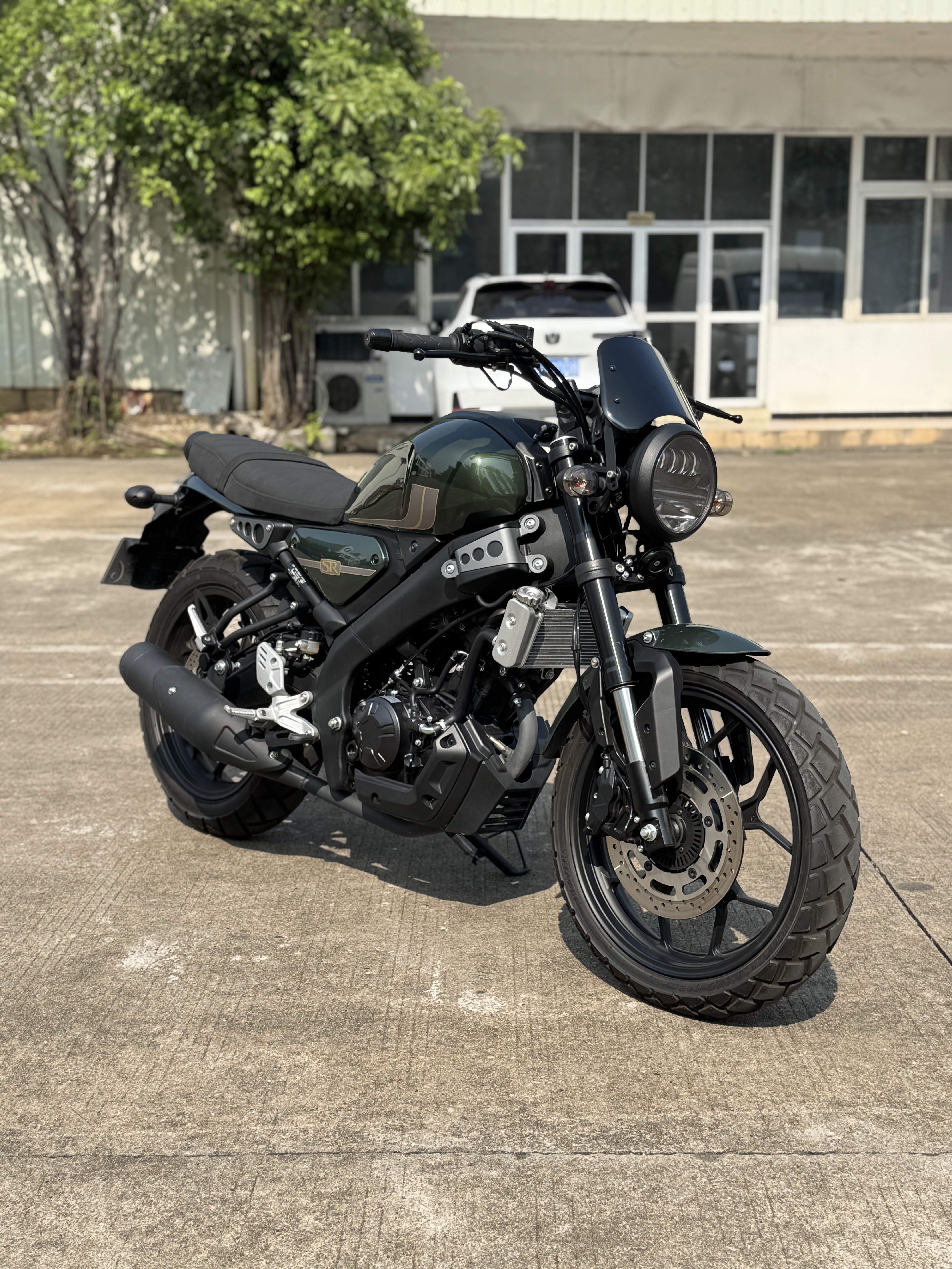 XFR-150cc Retro Street Motorcycle | Classic-Inspired 4-Stroke Bike