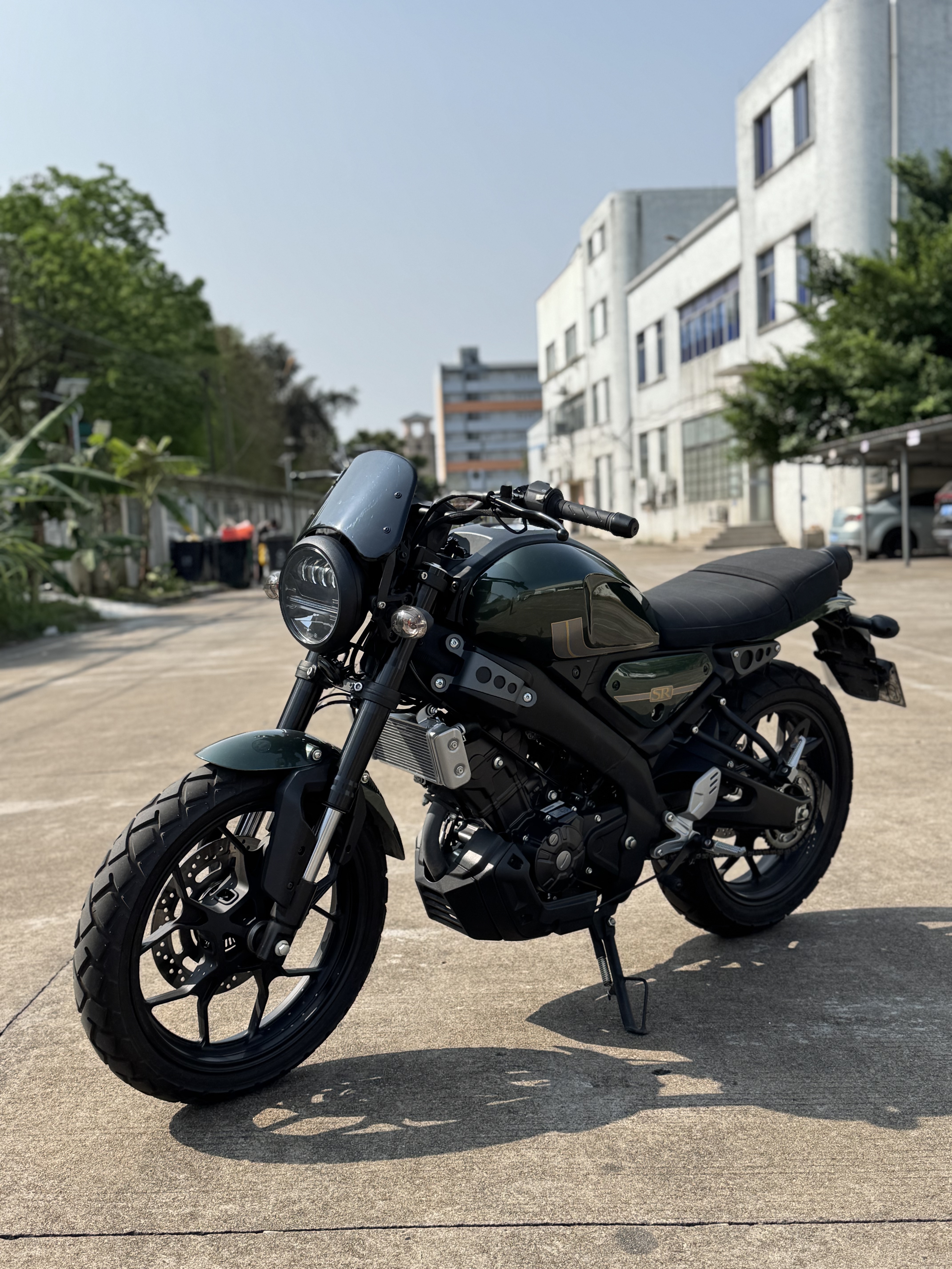 XFR-150cc Retro Street Motorcycle | Classic-Inspired 4-Stroke Bike